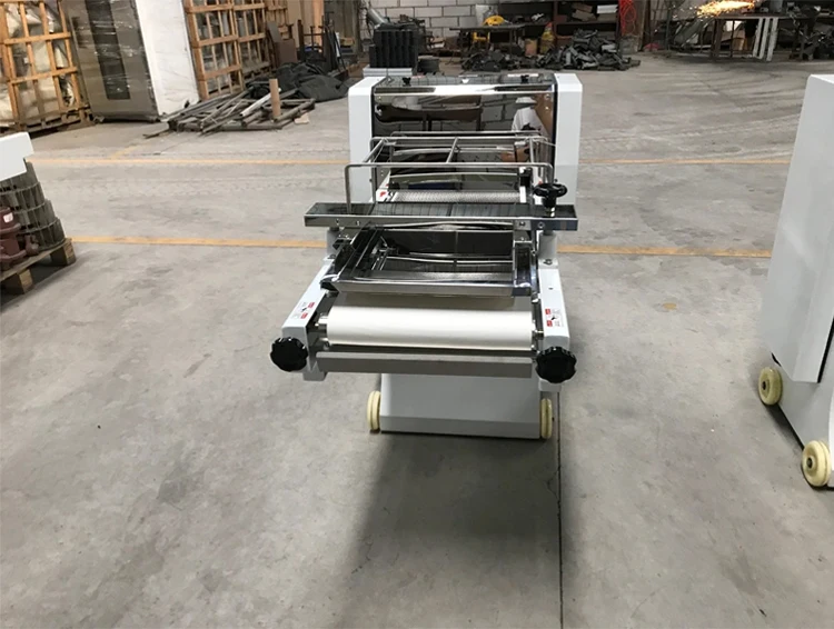 Toast Dough Moulder for Bakery.jpg