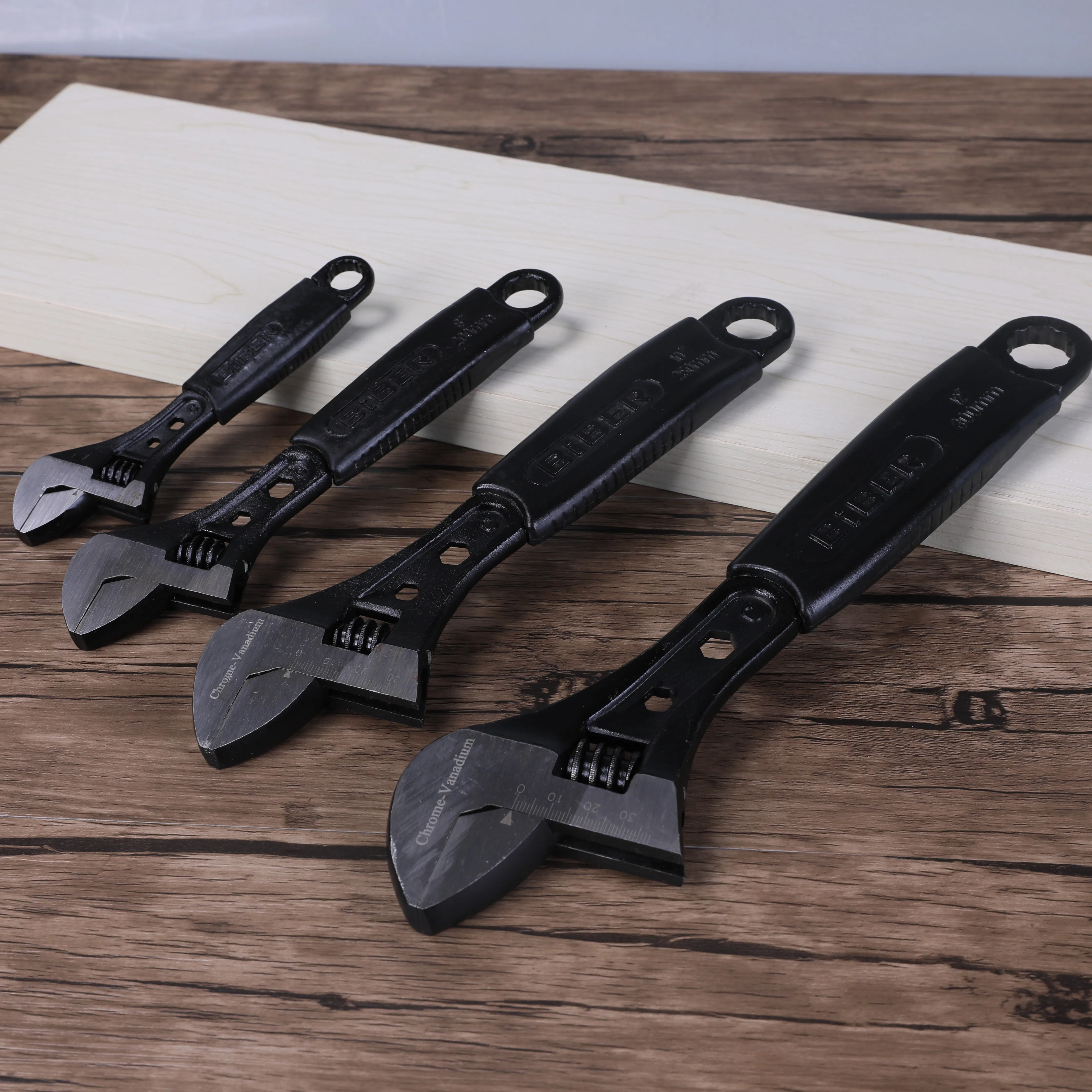 heavy duty Black Oxide Coating Adjustable Spanner and Chrome vanadium steel