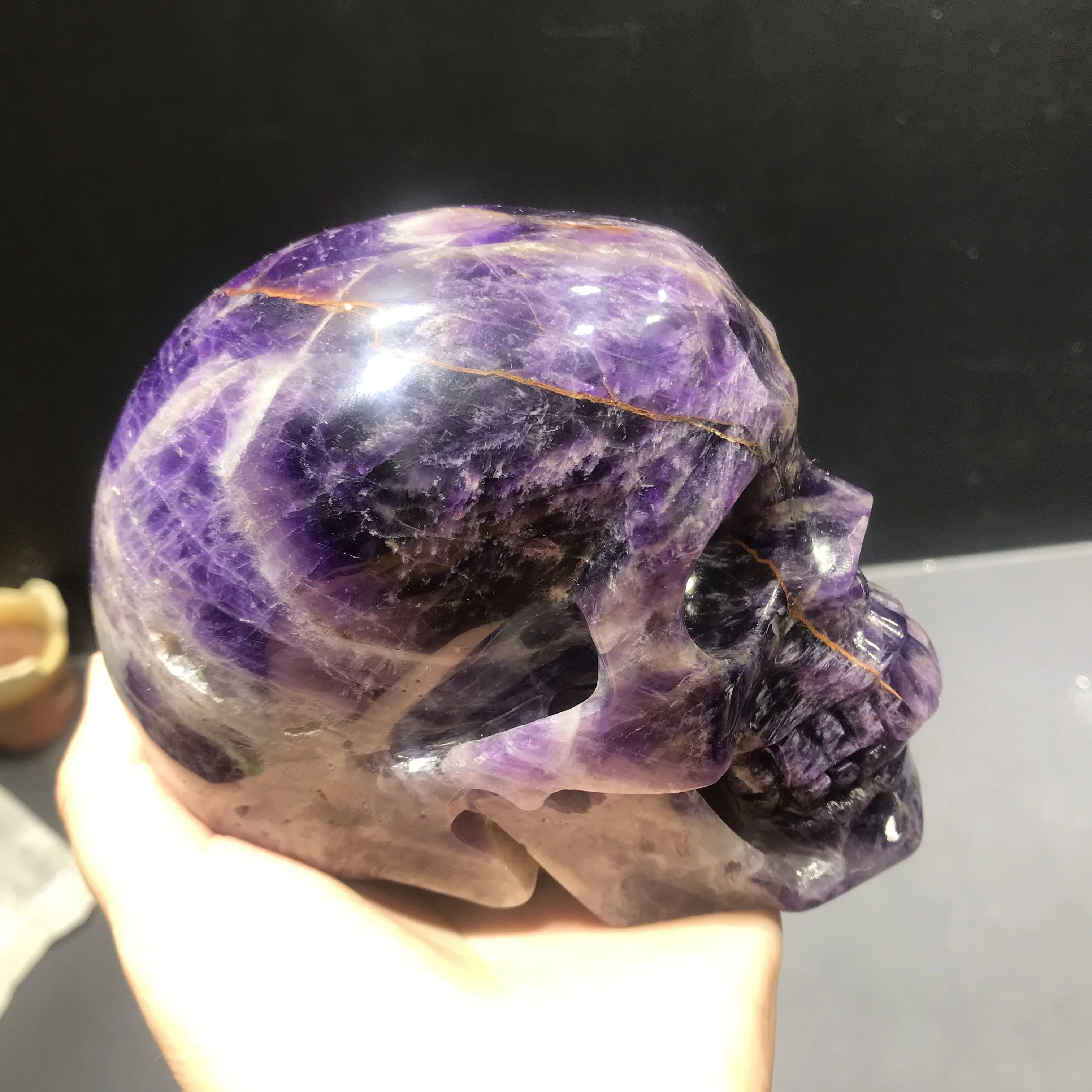 Bulk wholesale cheap  high quality  factory customized hand-carved crystal  quartz dream amethyst skulls for carfts
