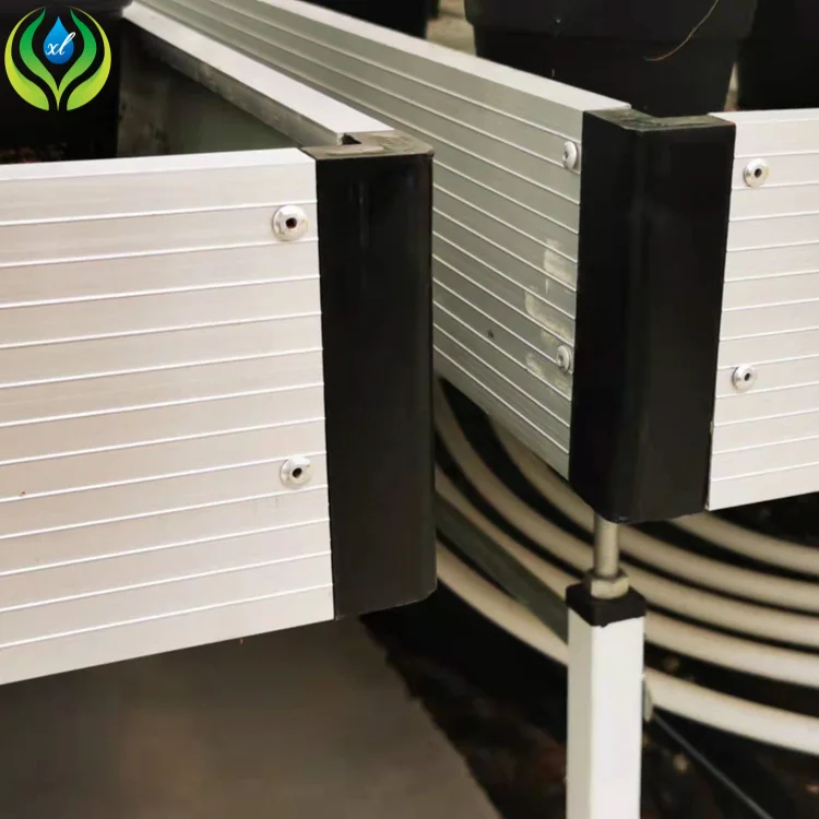 GT Easy construction sideble botani care grow tables greenhouse grow bench