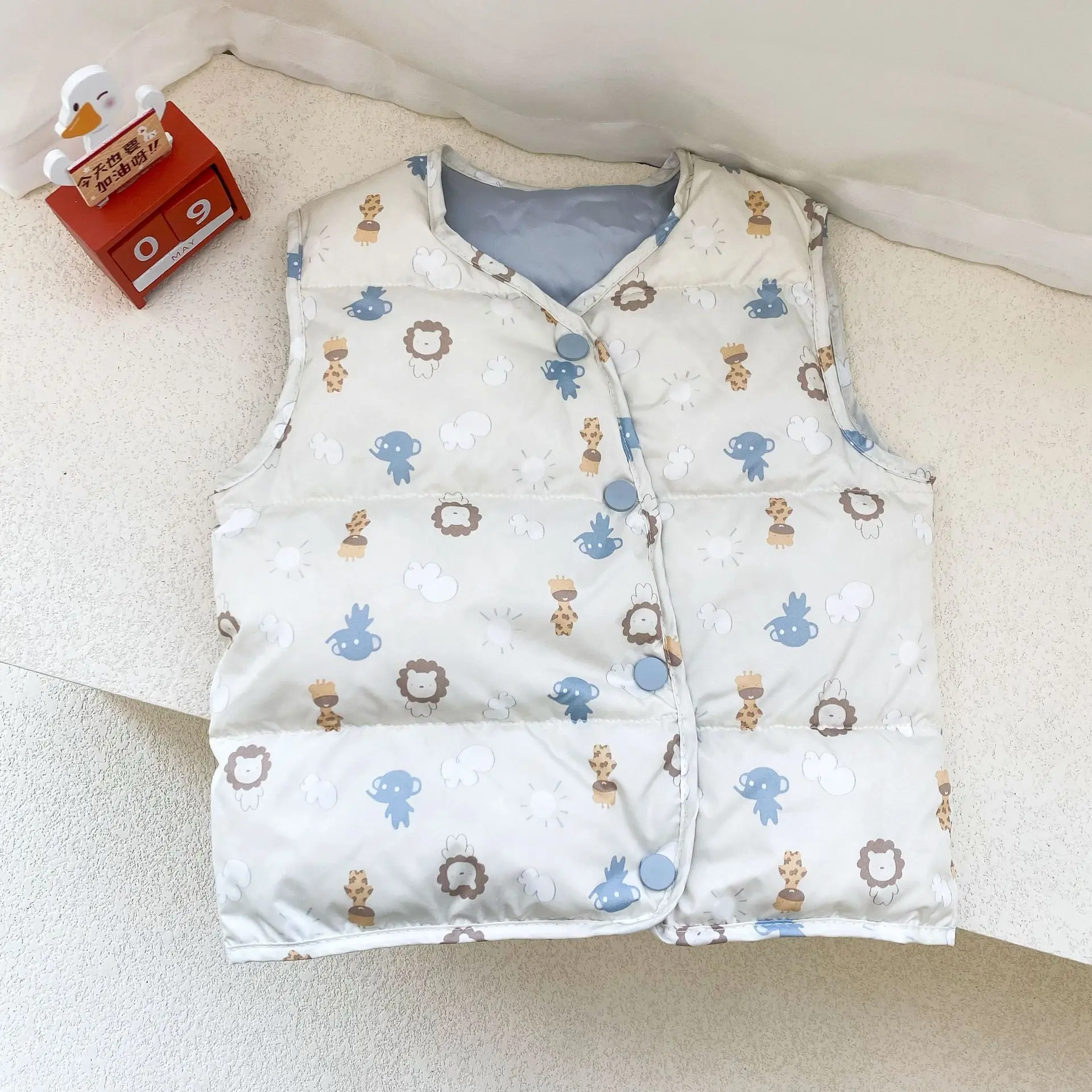 Ivy83208A Anti-season baby cheap down vest kids boy girl white duck down waistcoat infant softshell sleeveless jacket