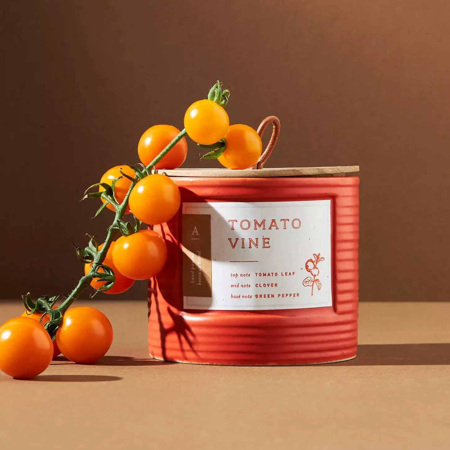 Christmas weddings luxurious festival unique fancy decorative candle jar matte red ceramic vessels for candle making with lid