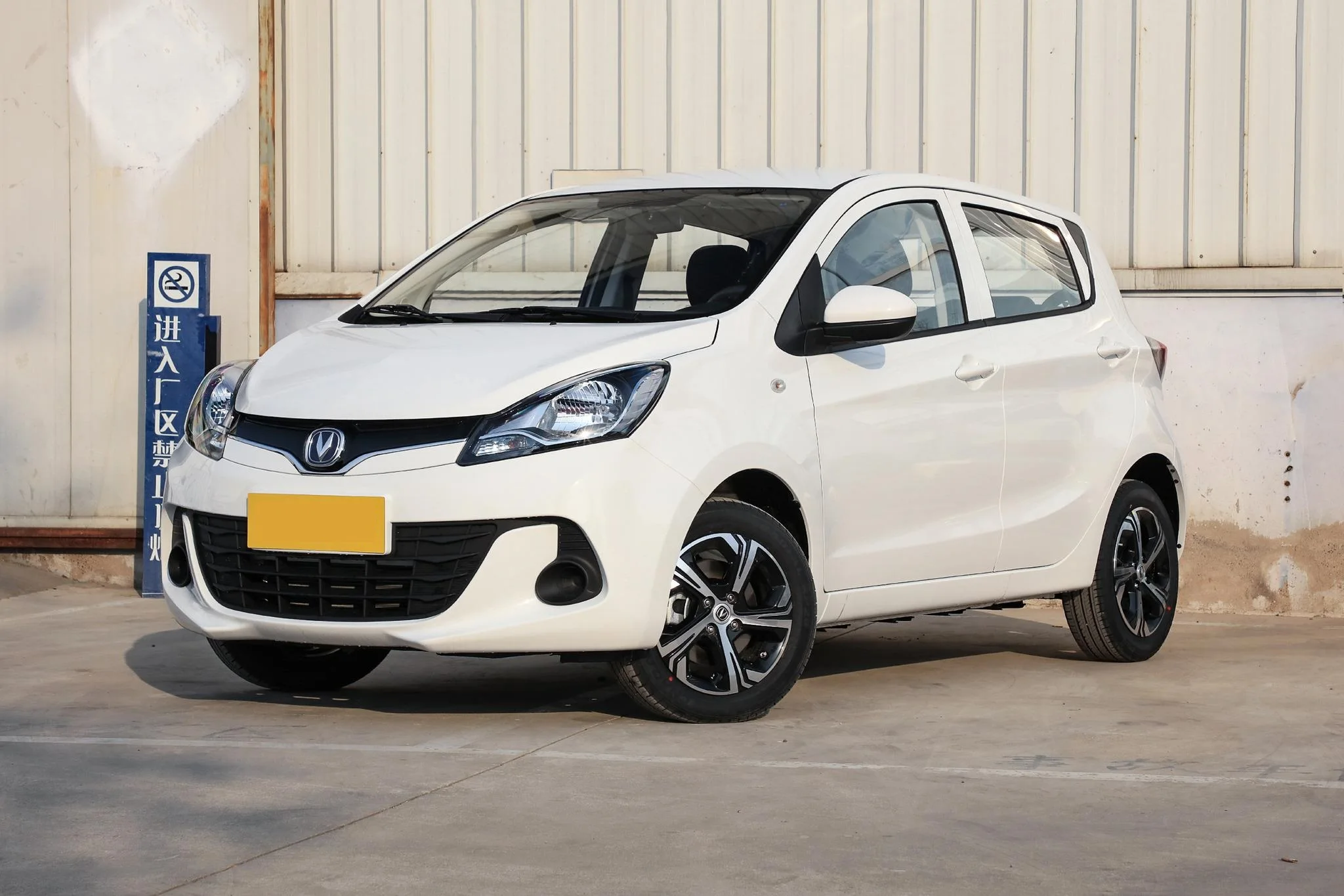 Factory Supply  hot sale cheap cars electric cars shop for used cars