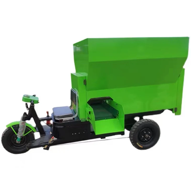 China Brand Truck Farm Silage Feeder Feed Mixer Spreader Meters Sheep Food Mix