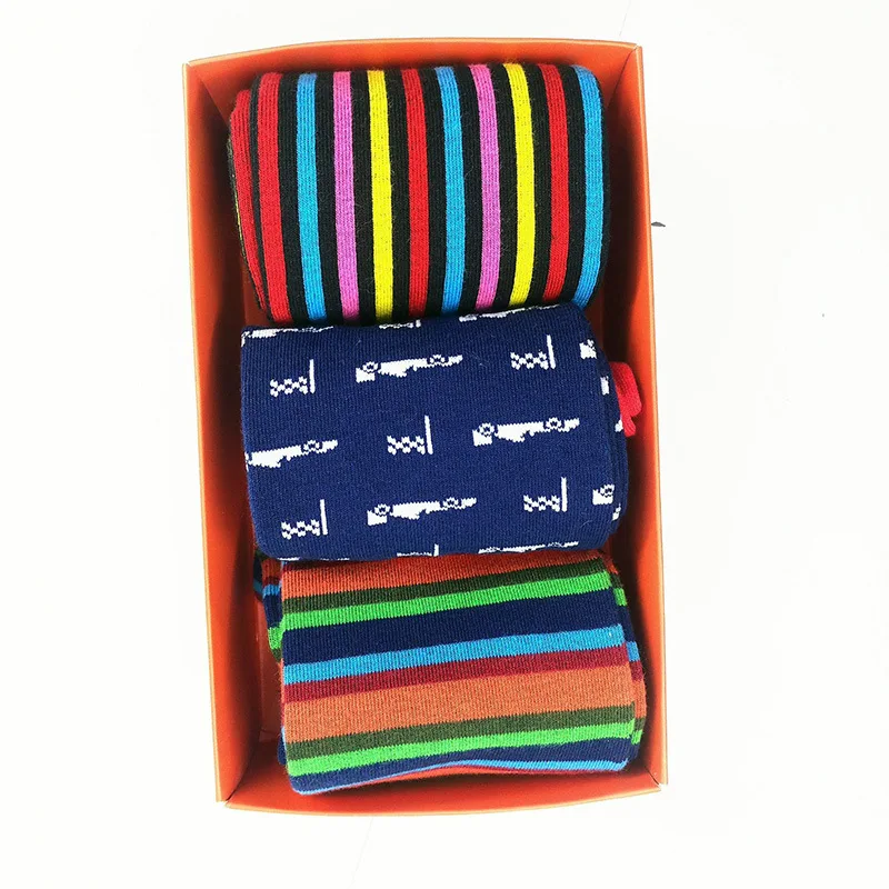 KTS- 803-3 Colorful Novelty Casual Crew Happy Logo High Quality Simple Fashion Versatile Combed Cotton Men Socks