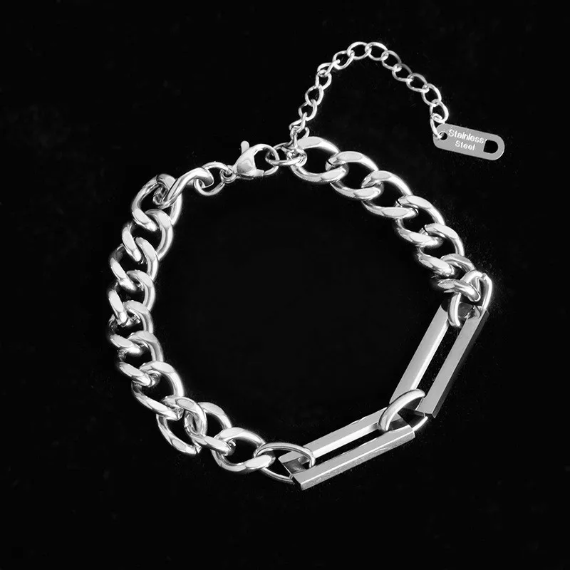 2024 High Quality Fashion Stainless Steel Jewelry Zircon Cuban Chain 18K Gold Plated Adjustable Twist Bracelets & Bangles
