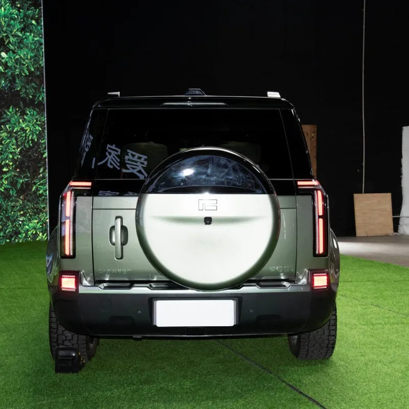 Китайский автомобиль jishi Polar Stone 01 использованный 01baic Ev Rox Phev эксклюзивный 6-местный выпуск гибридный 2024 1 5 т