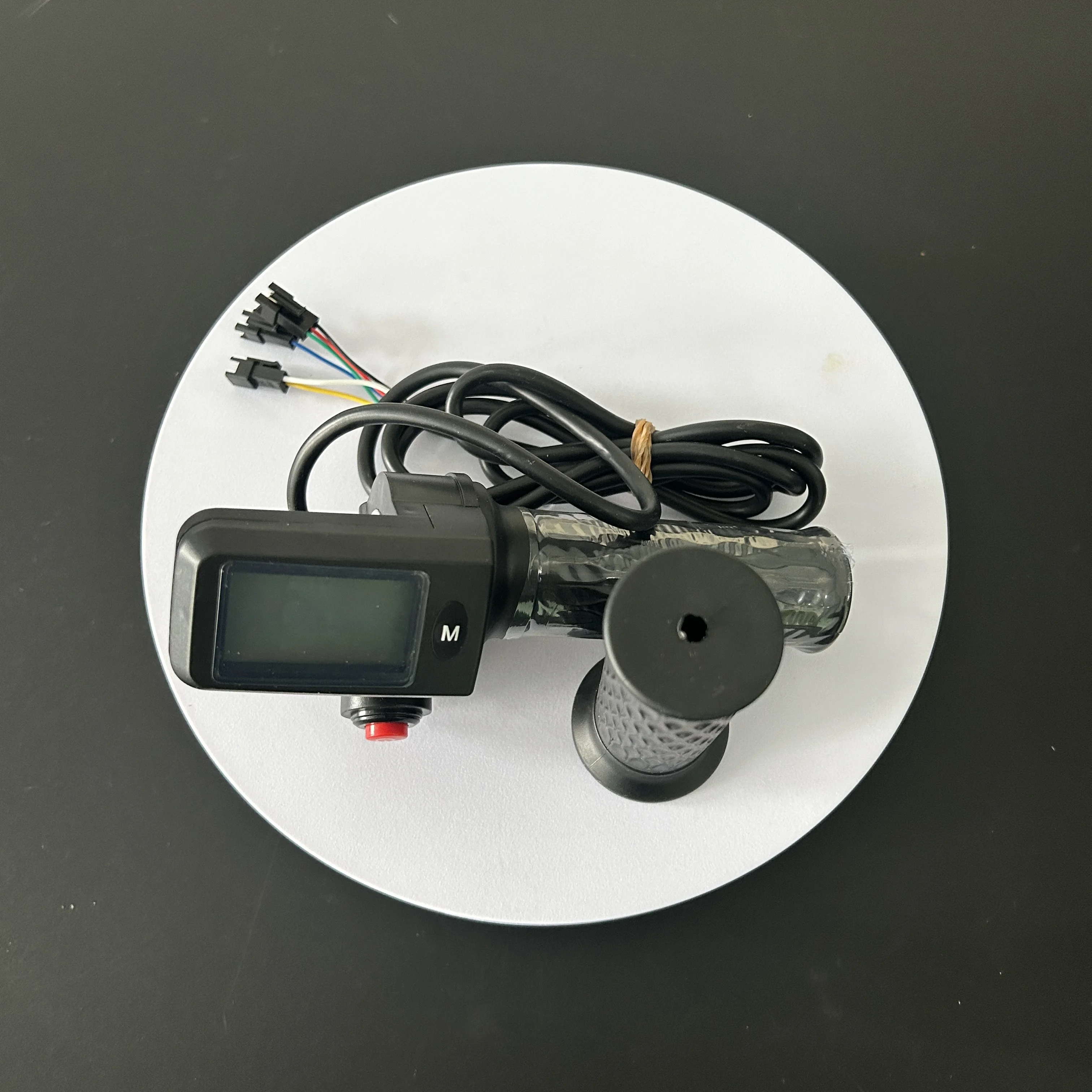 HOT 48V 60V 72V 3 gears waterproof Twist Throttle Accelerator For Electric Bike E Tricyle Scooter With LED Display And Power Key