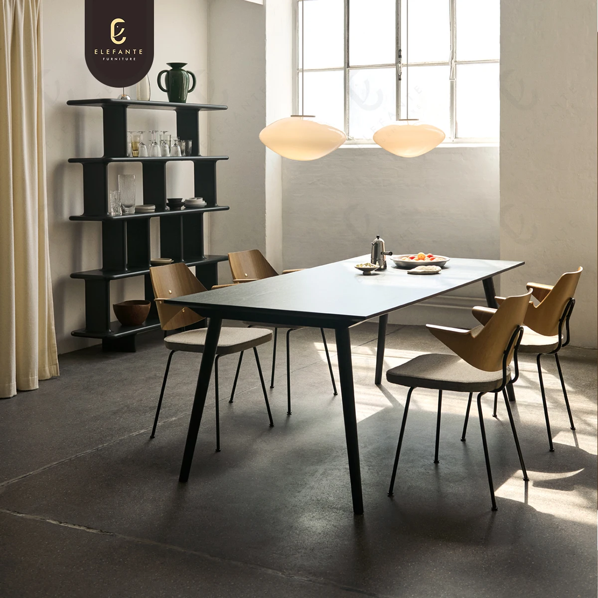 High Quality Designer Minimalist Walnut Plywood Bentwood Chair Metal Legs Modern Wooden Dining Chair For Bistro Cafe Restaurant