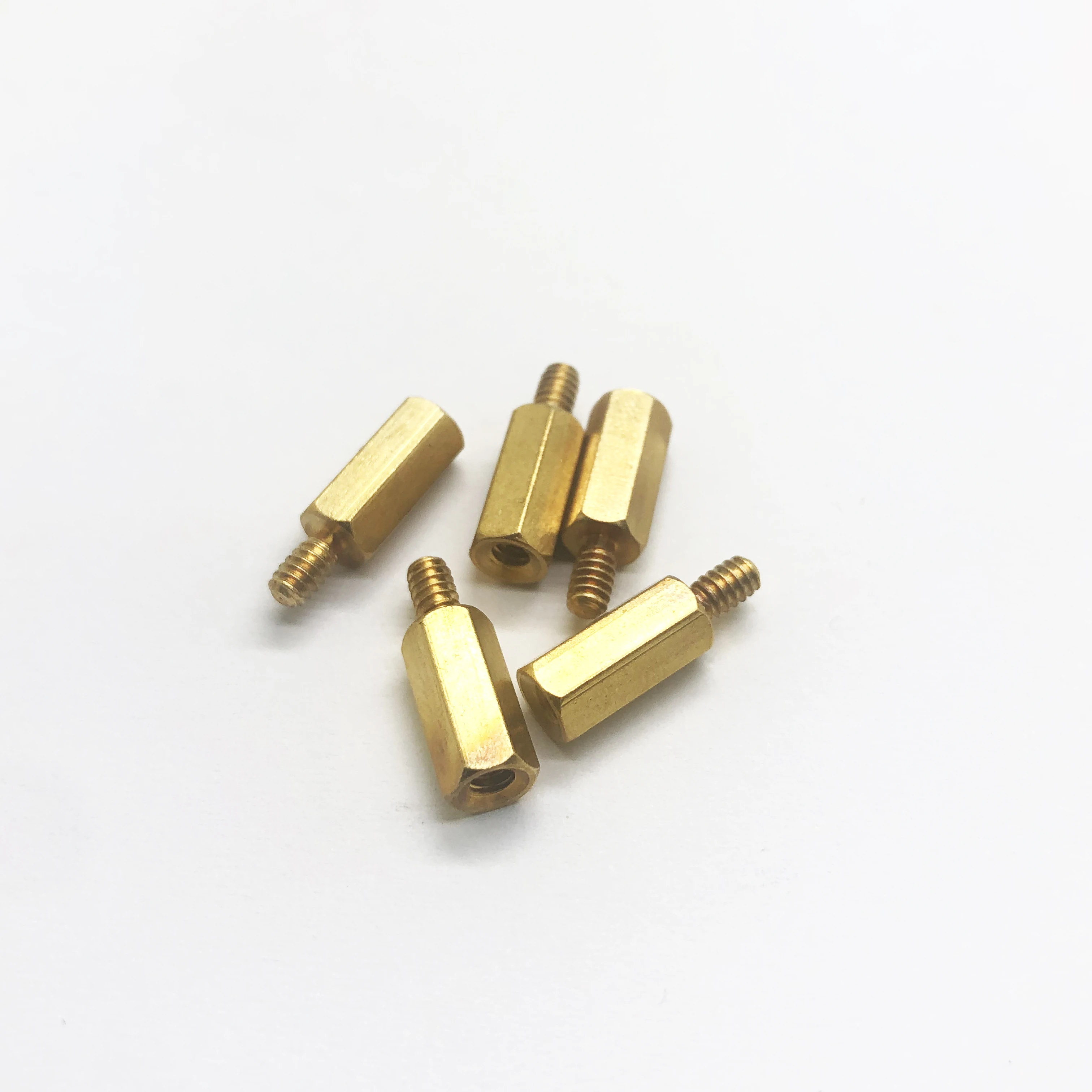 Пользовательский латунный шестигранный дюбель