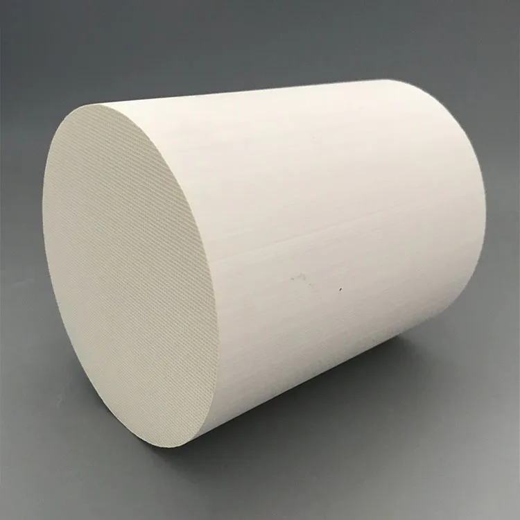 Denitrification catalyst honeycomb ceramic SCR catalyst substrate