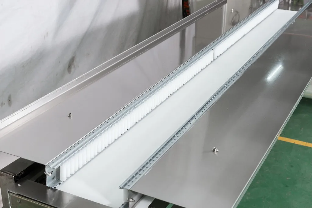 
automatic flow packing machine for vegetable with CE 