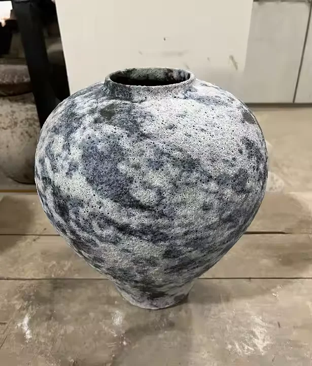 Antique hot sale Wabi-sabi pottery modern minimalist ceramic vases with handle for home decor made in Jingdezhen China