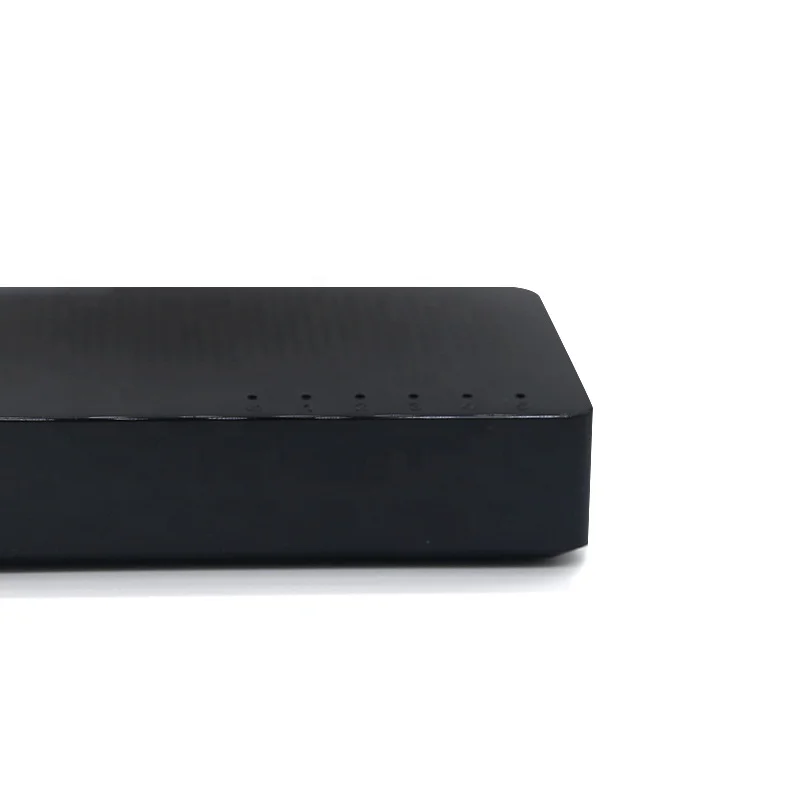 SG105 5-port 10/100/1000Mbps gigabit smart ethernet network desktop router switch China produce Wholesale Support oem