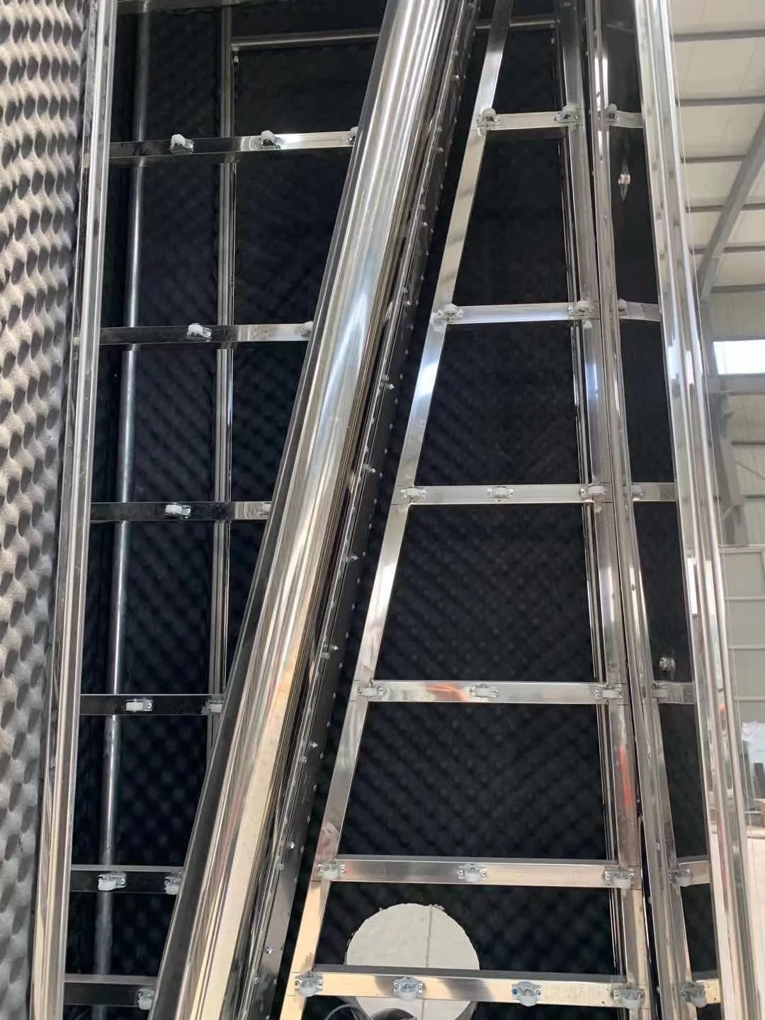 Vertical Three-Stage Cleaning Machine with Core Motor Component