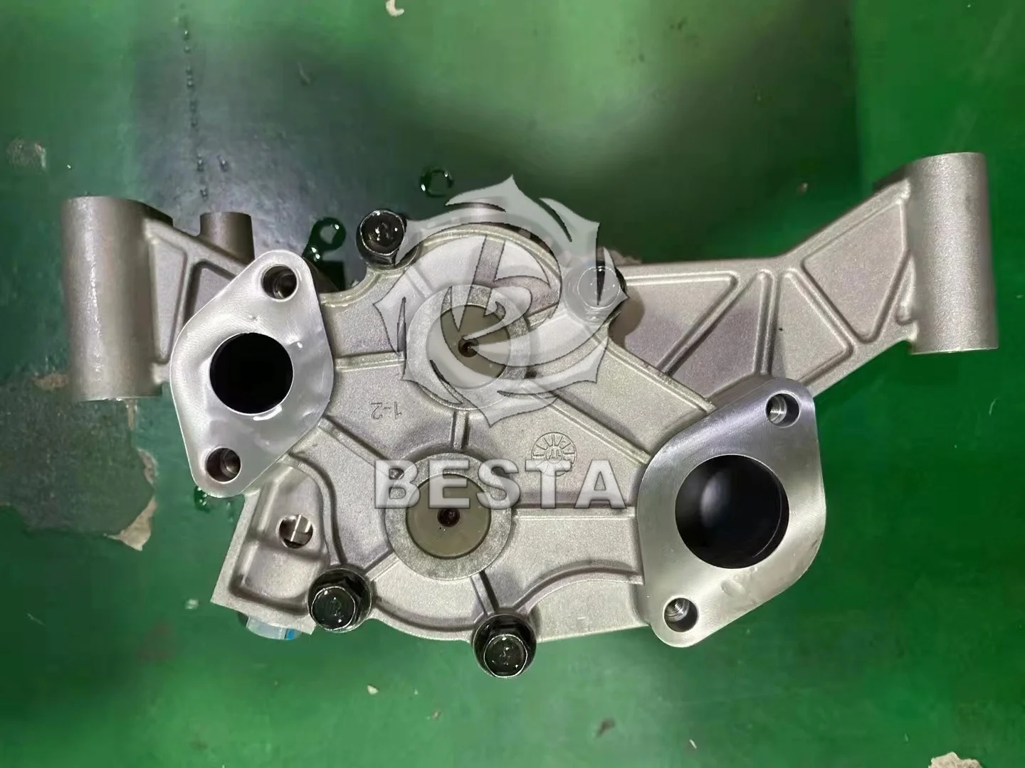DX12TIS oil pump for Daewoo Doosan diesel engine parts