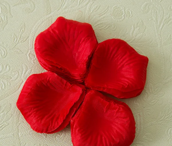 factory wholesale artificial silk rose flower petals for wedding decoration