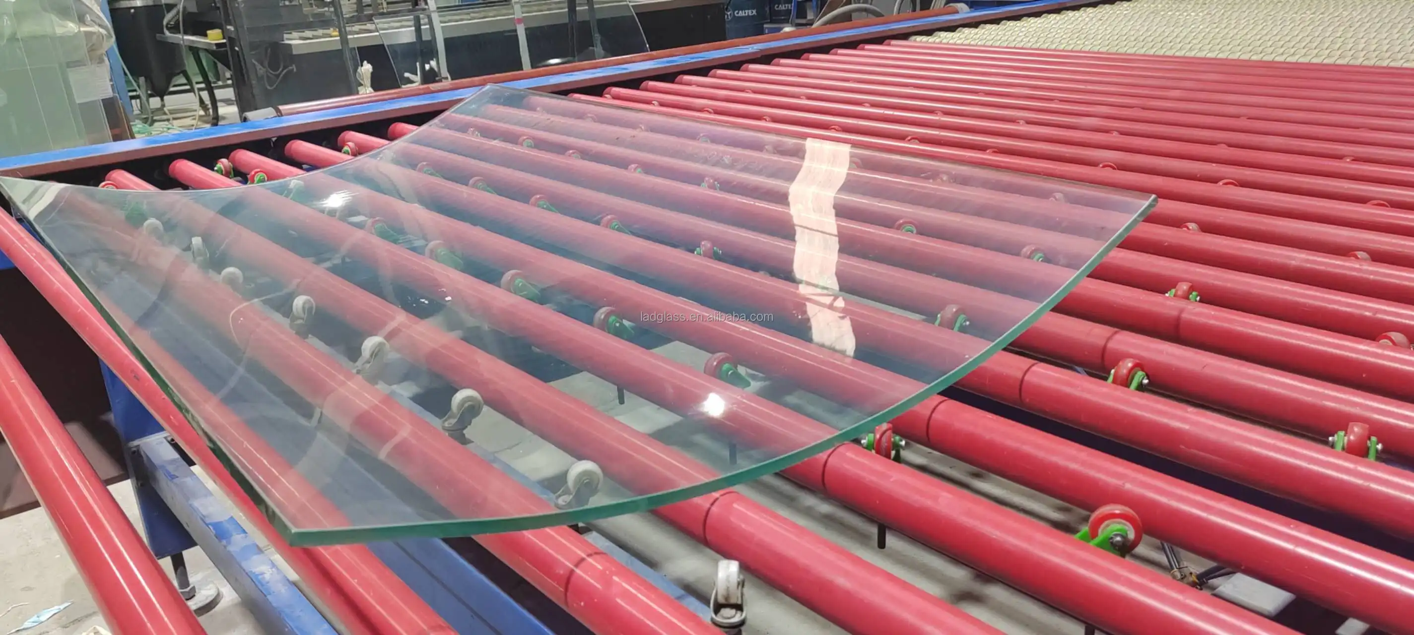 Flat Glass or Single Curvature Glass Tempering Furnace for Safety Building Glass