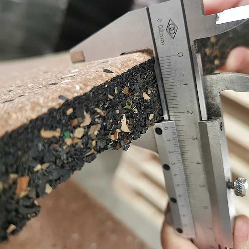 China factory sell good quality 15mm-30mm thick EPDM rubber tile waterproof gym carpet floor