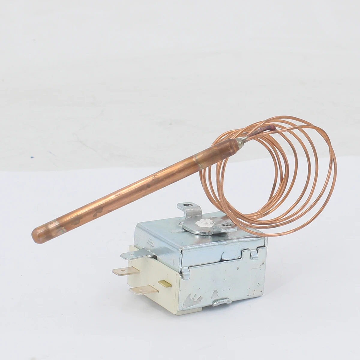 Universal wall mounted boiler temperature control valve