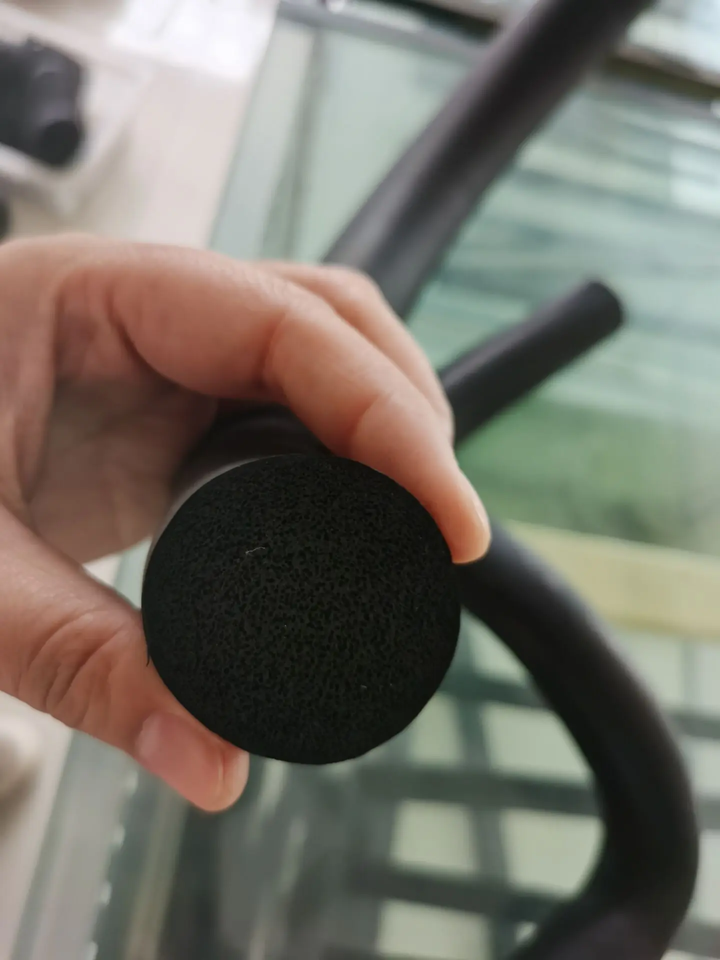 Manufacture supply EPDM sealing foam strip solid circular rubber soft cylindrical sponge motor cabine strips