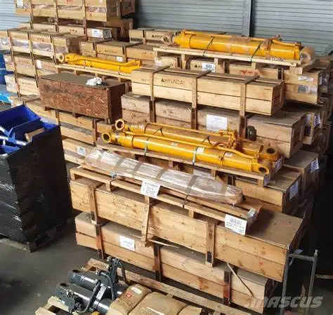 Komatsu PC200 Excavator Cylinder Boom Arm Bucket Cylinder