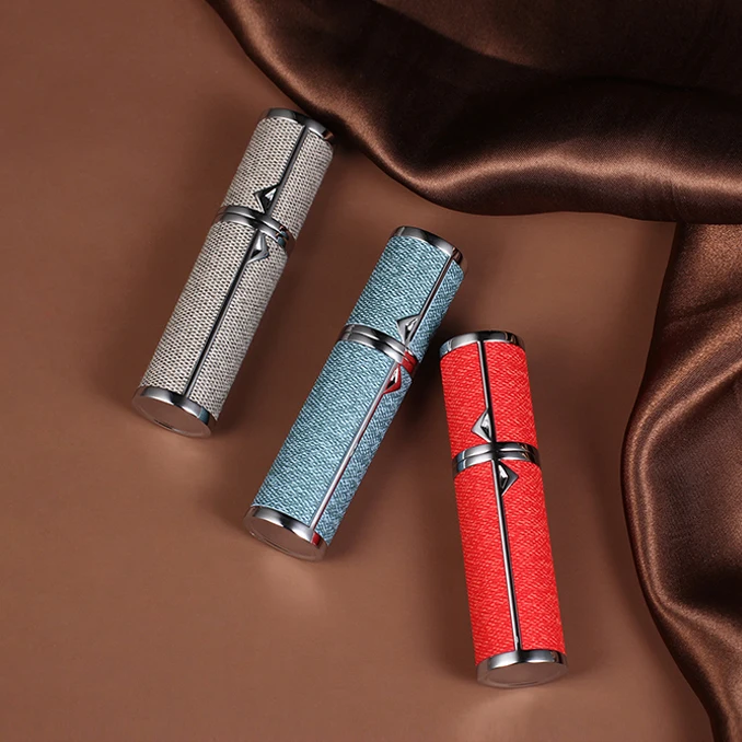 Factory best selling high quality custom color printing refillable bottom charge 5 ml mini size portable travel perfume atomizer