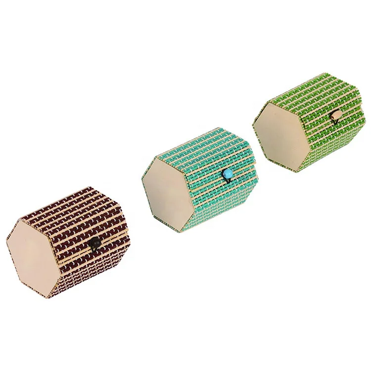 NewFida Eco-friendly Elegant Lovely High Quality Small Bamboo Box with Lid