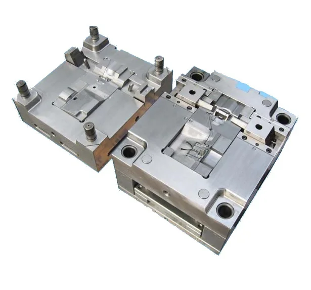 
plastic injection mold of model train 