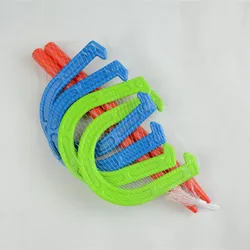 Пластиковая игрушка в форме подковы для детей и взрослых