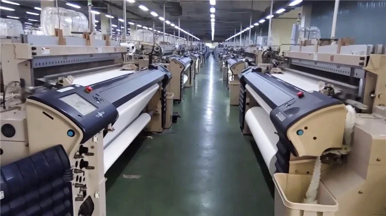 Factory High Quality Breathable Poly-Cotton Fabric Soft  CVC 50/50 40*40 110*90  Wear-Resistant Workwear In China