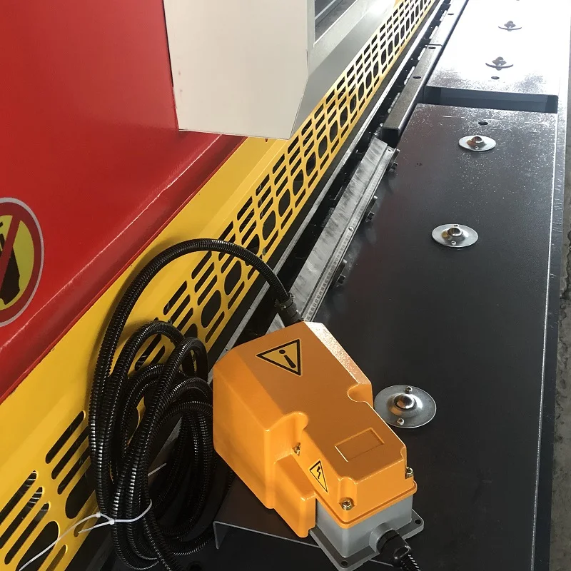 Direct Selling Metal Cutting Machine Cnc Shearing Maching for Cutting Iron