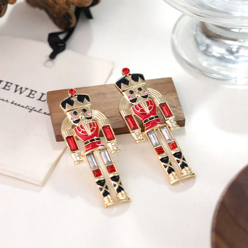 Christmas Fashion Pearl Drop Oil Jewelry Exaggerated Character Diamond Earrings Red and Black Enamel Nutcracker Soldier Earrings