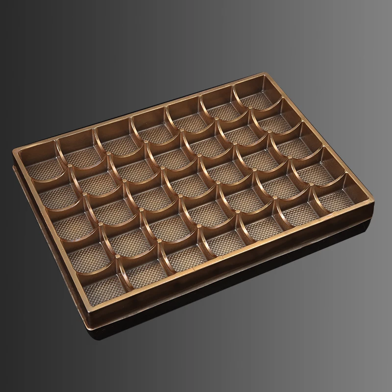 35PCS Wholesale Disposable Offset Printing Golden PET Gilded Plastic Blister Chocolate Packaging Box Blister Insert Tray