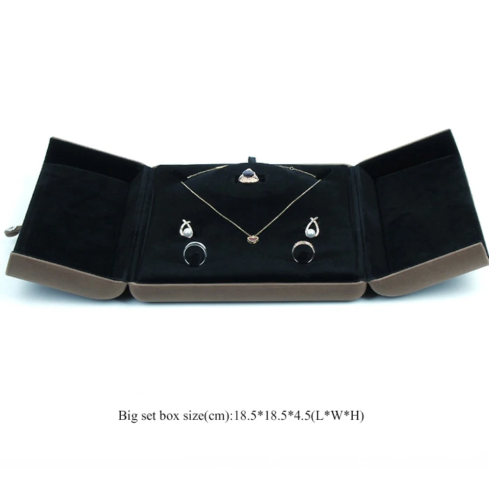 Custom logo jewellery box velvet jewelry packaging boxes for rings necklace