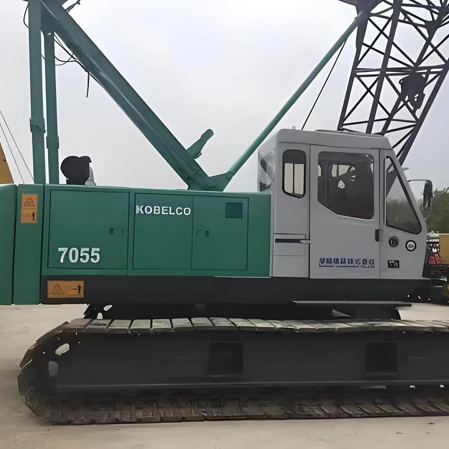 Оригинальный подержанный гусеничный кран kobelco 80 100 160 250 800 1000 тонн низкая цена для продажи в Китае