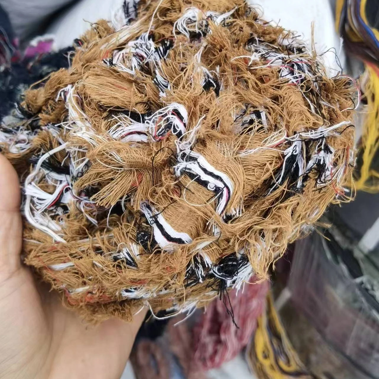 Mixed color Selvedge Yarn, Long