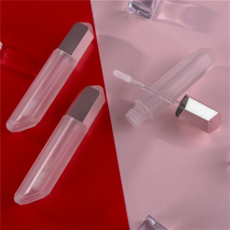 Custom Lip Gloss Tubes Customized Logo Transparent Lip Gloss Tube  Round Lipstick Bottle Crystal Clear Lip Gloss Tube 6ml