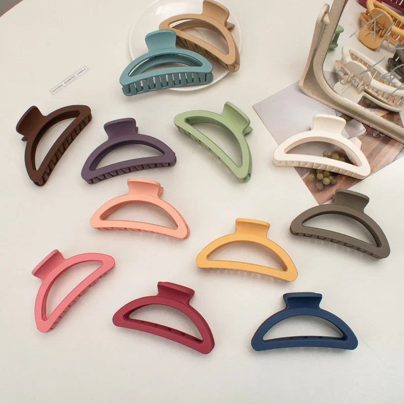 10.5 cm Solid  color Matte Hair Claw Clip Large Plastic Clamp Non-Slip Strong Claw Hair Jaw Clip for Women Girls Accessories