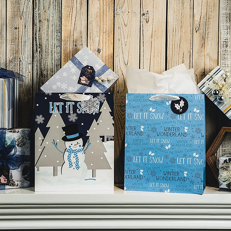 high quality Xmas Decorative Party paper Snowman Snowflake Large Christmas Gift Bag with heart shaped pocket