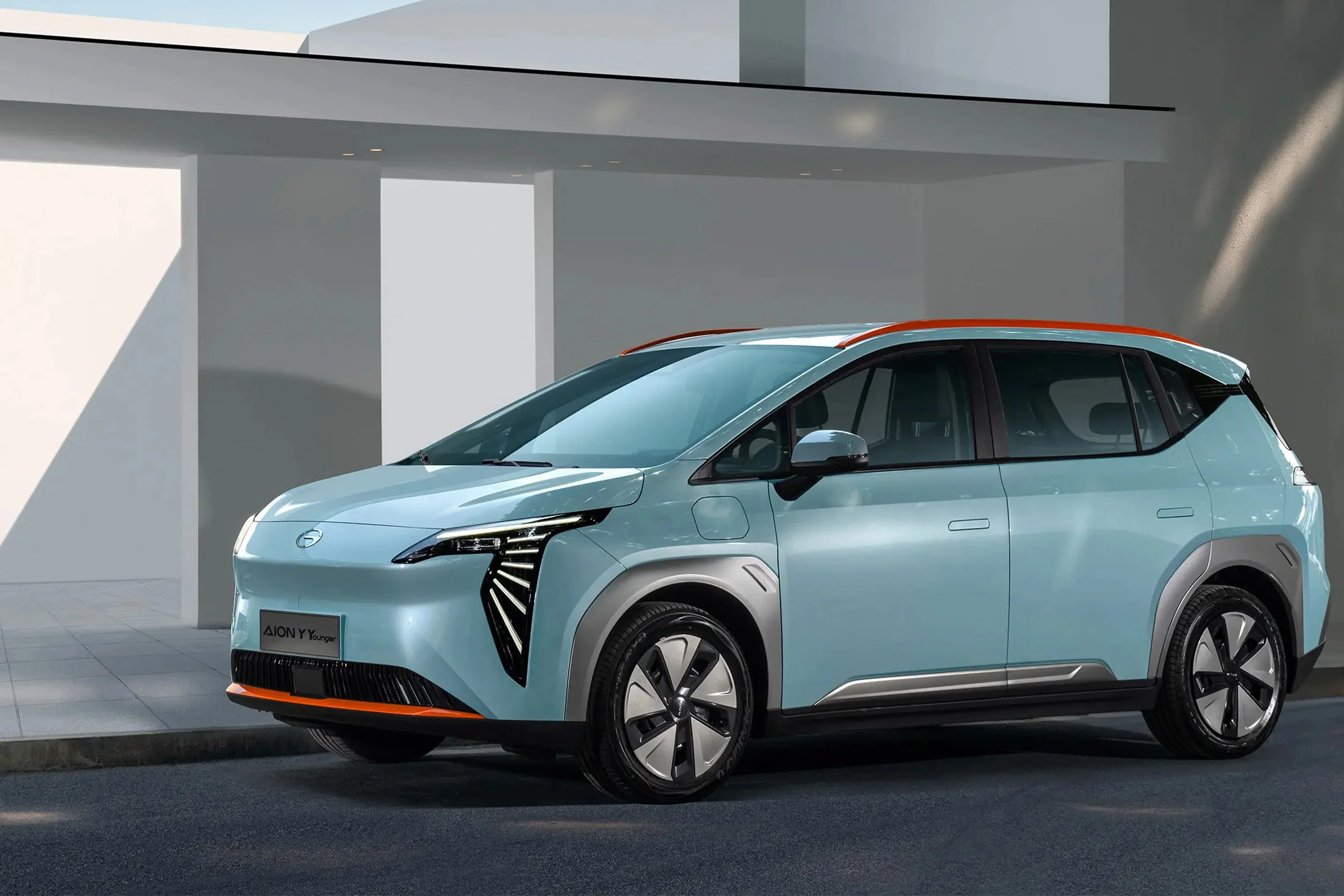 2024 AION Y Plus Внедорожник китайский новый бренд автомобиль с дальностью 510 км лидер продаж Новый энергетический