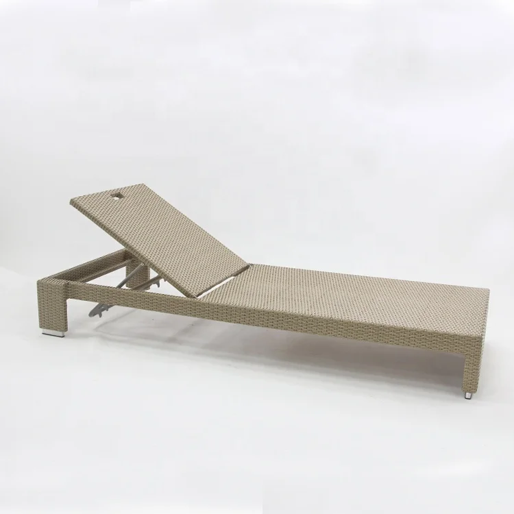 Rattan Outdoor Furniture Plastic Sun Lounger All Weather Beach Swimming Pool Wicker Aluminum Sunbeds Patio Garden Recliner Chair