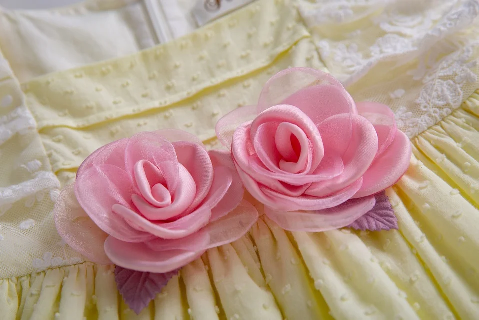 OEM 2021 Spring Newest Girls Easter Dress with Flower Sleeveless Korean Dress with Headband Lace Boutique Yellow Clothes