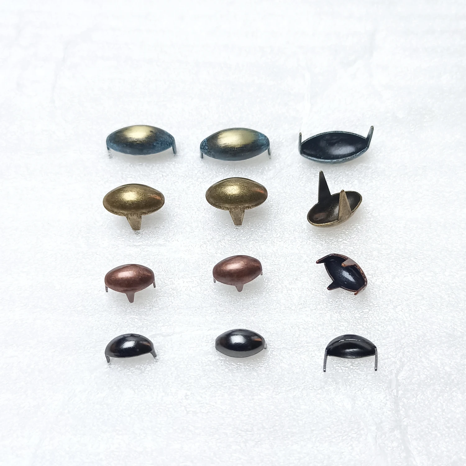 High Quality Customized Small Oval Antique Brass Claw Nail Rivet for Wedding DIY Gift Bag Accessories