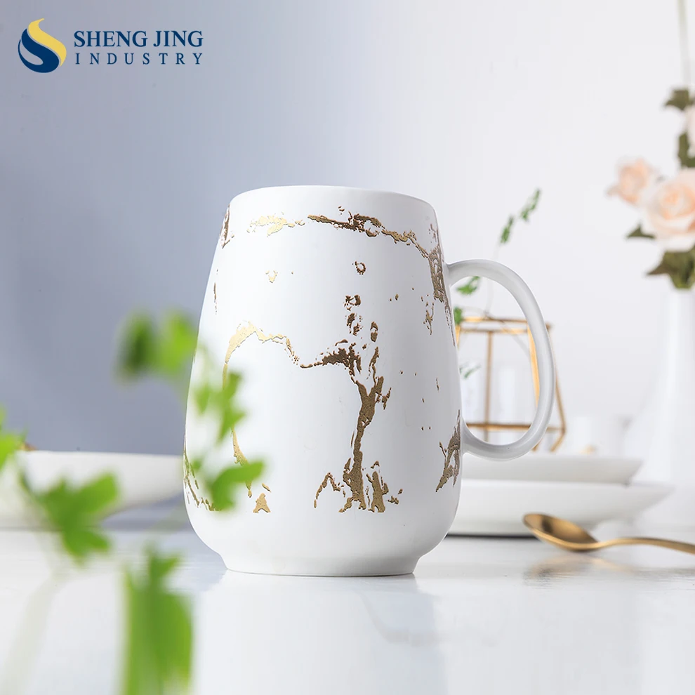 High Quality Ceramic Matte White And Black Porcelain Dinnerware Set Round Marble Gold Plate Bowl For Weddings Hotels Restaurant