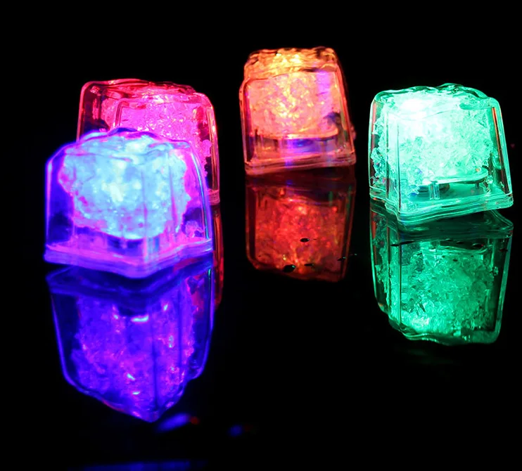 Water Conductive Luminescent LED Ice Cubes Flashing Party drinking Decoration with Colorful Plastic PS ice cube