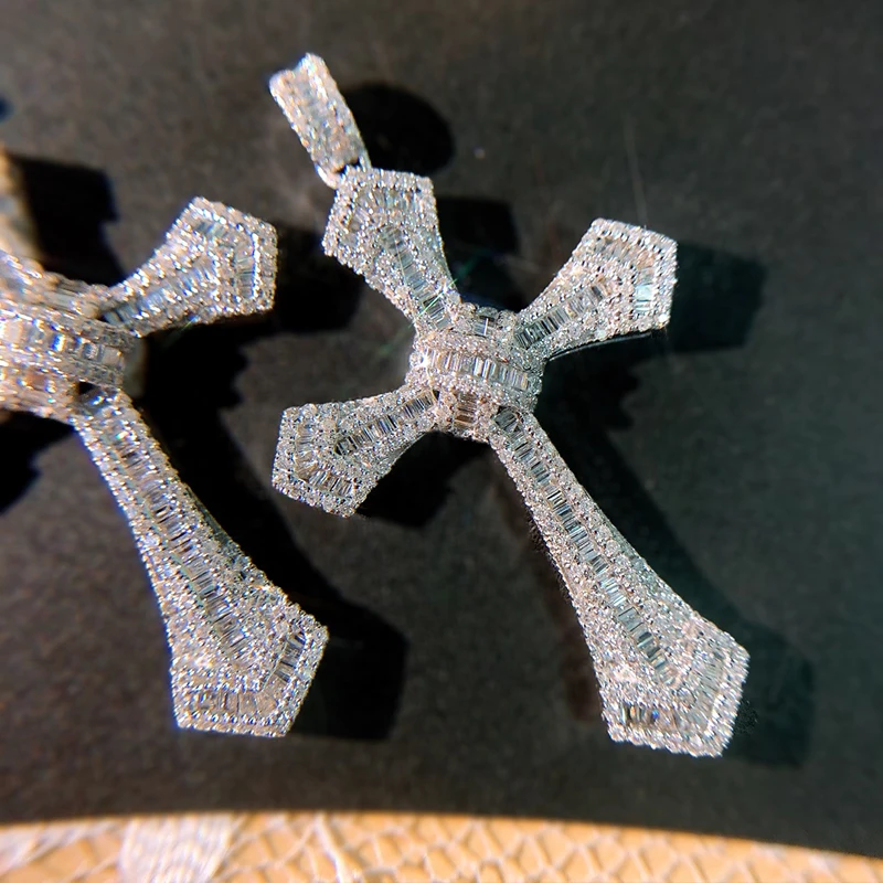 Luxury personalized customization 18k white gold natural diamond jewelry cross pendant necklace with GIA