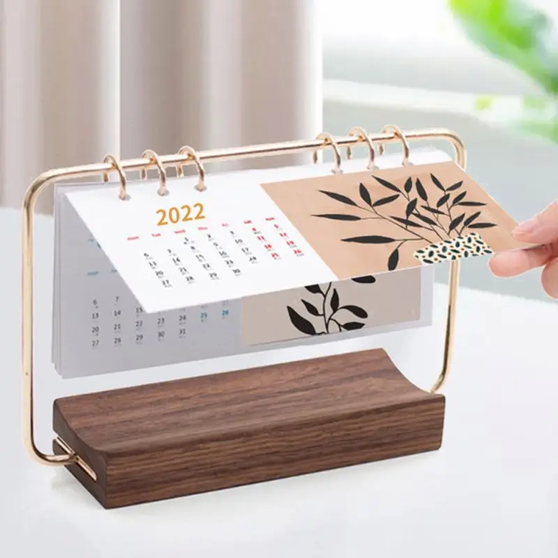 Wholesale 2024 2025 Custom Logo Printing Table Desk Calendar Calendar Printing Monthly Stand Flip Wall Calendar Business Gifts