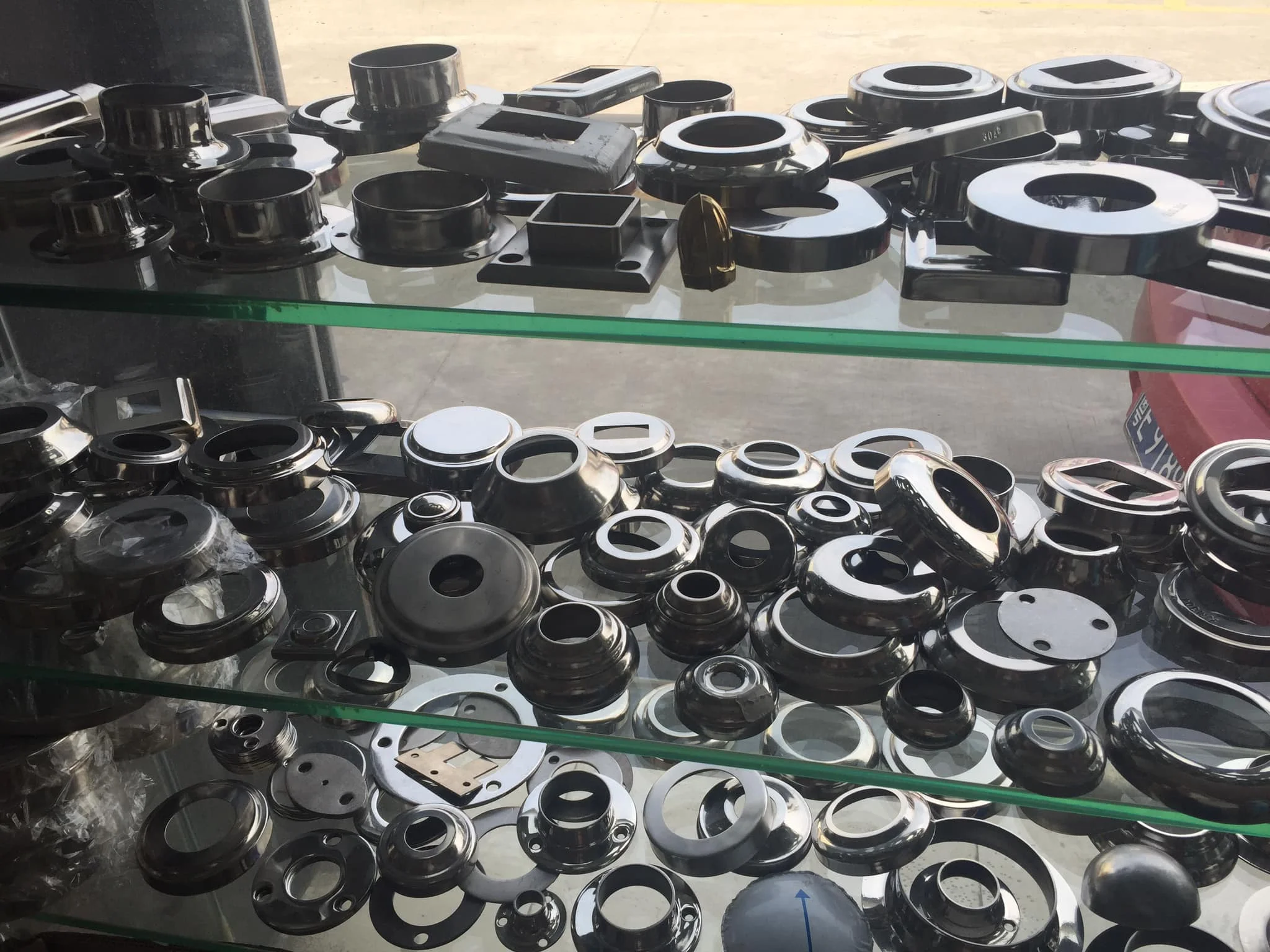 Good quality railing accessories 304 316 stainless steel pipe cover round end cap handrail cover