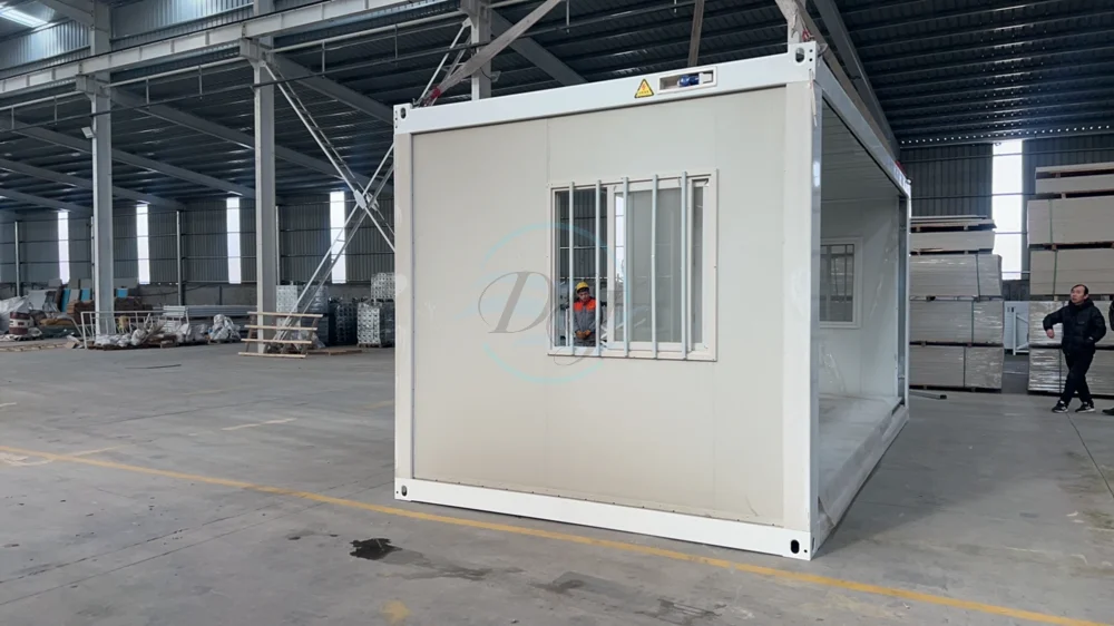 DDP 20ft Detachable house prefab tiny house 40ft luxury Modular Container house prefab Camping Home Detachable Container